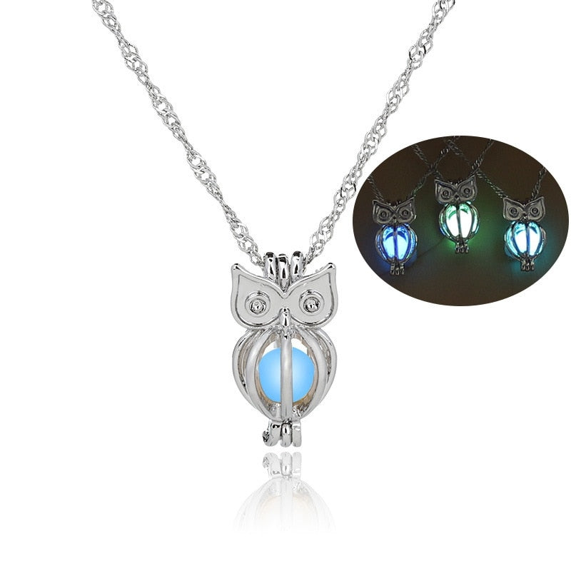 Glow In The Dark lotus Flower Shaped Pendant Necklace For Women Jewelry - Minihomy