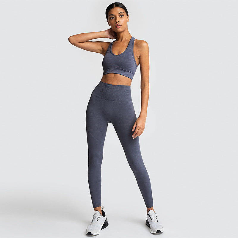 Seamless Gym Set Nylon Woman Sportswear: Elevate Your Workout Style