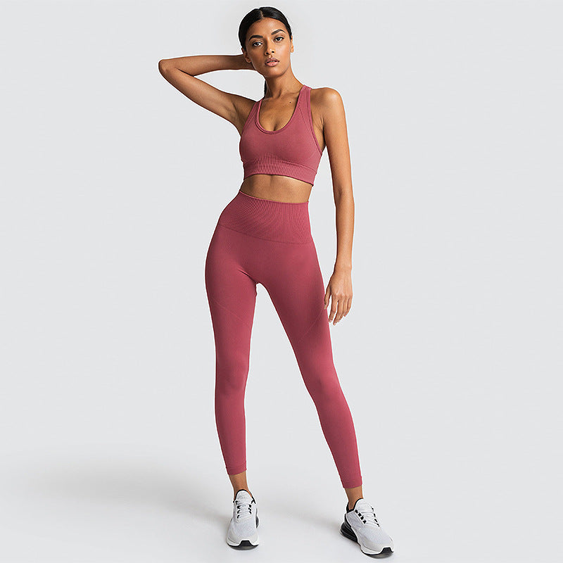 Seamless Gym Set Nylon Woman Sportswear: Elevate Your Workout Style