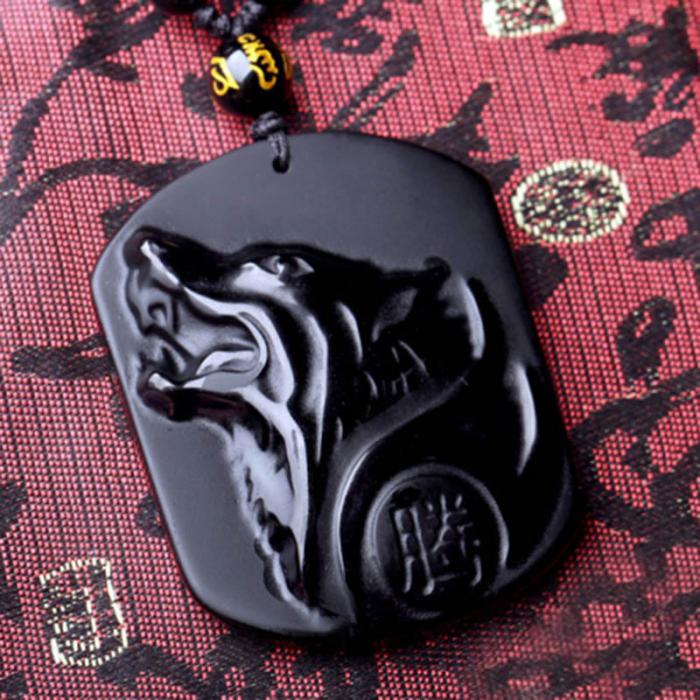 Obsidian Carving Wolf Head Amulet Pendant Necklace