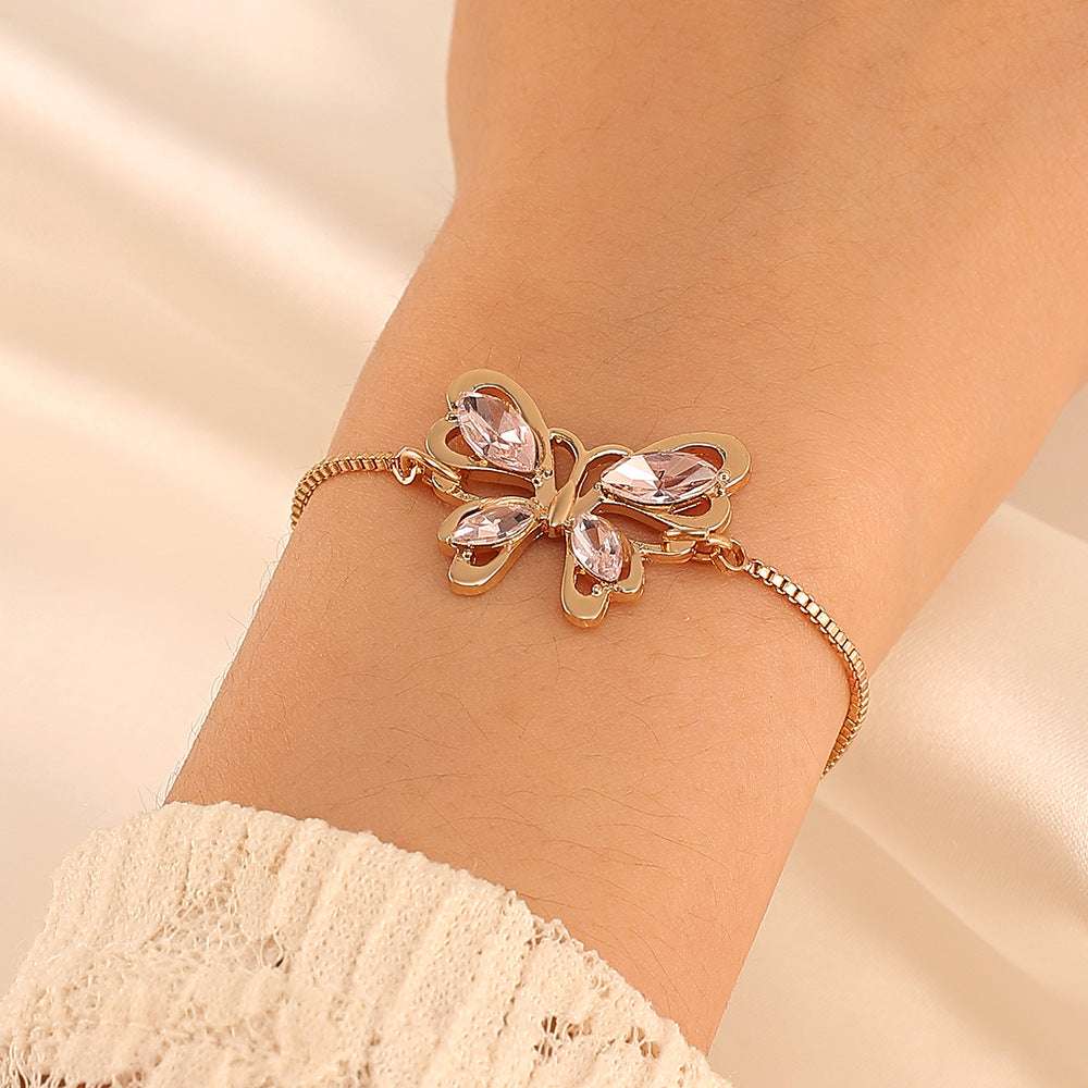 Affordable Luxury Pink Crystal Hollow Butterfly Bracelet - Minihomy