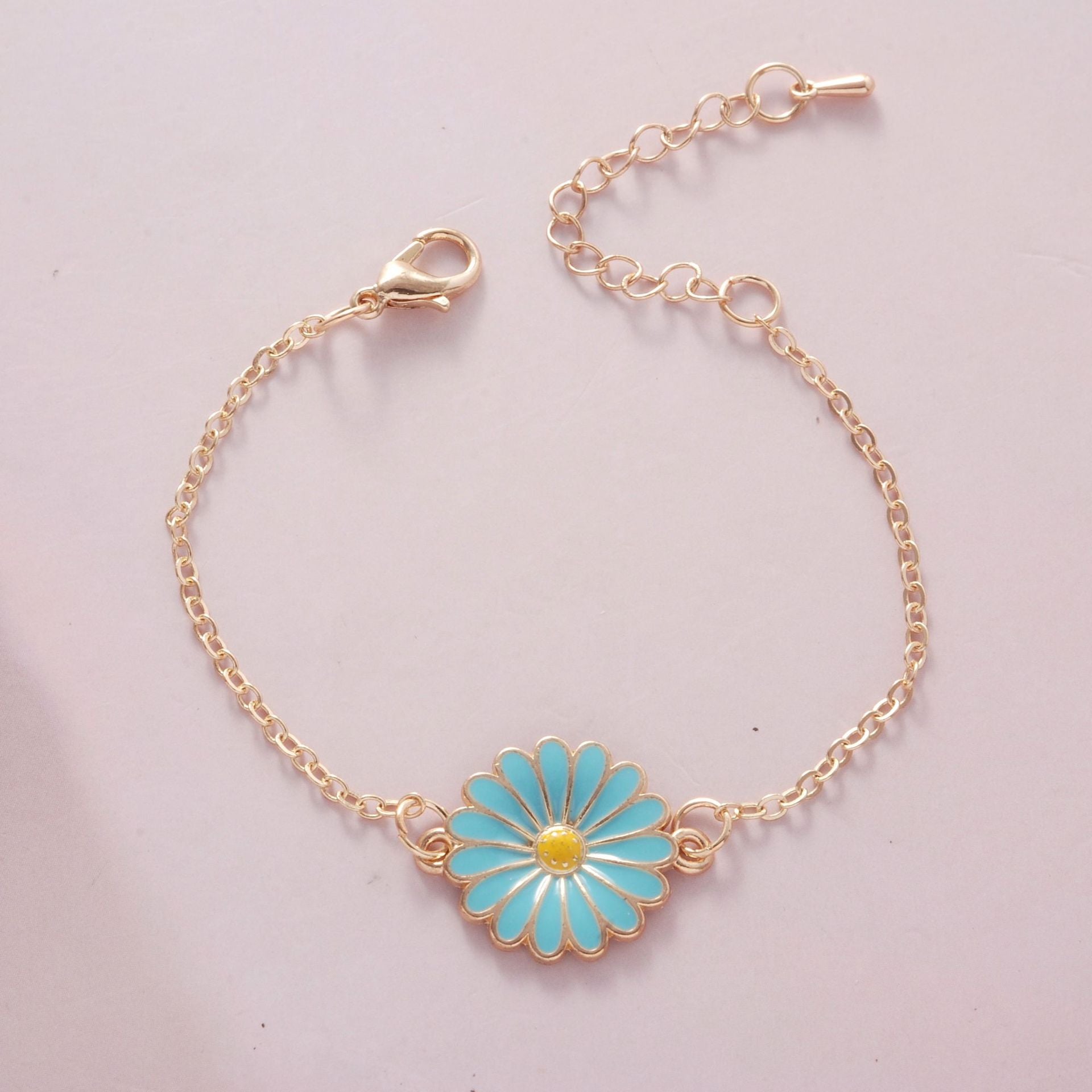 Women's Simple Alloy Daisy Bracelet