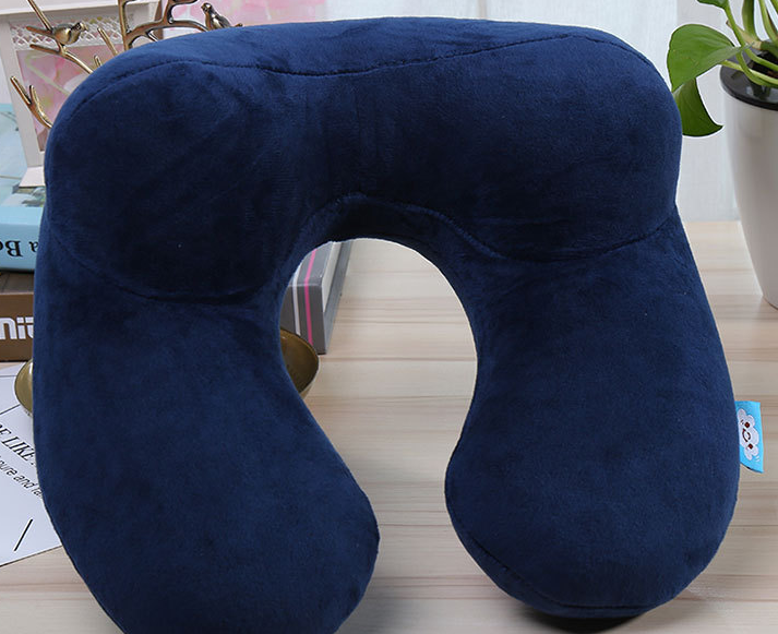 U-shape travel pillow