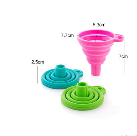 Silicone folding funnel