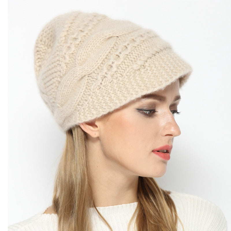 Hand-knitted cashmere warm hat with brim