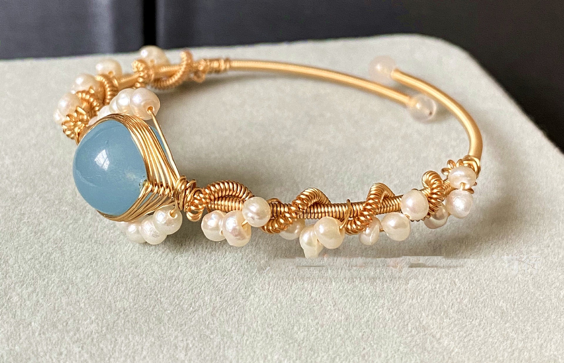 14K Gold Wrapped Handmade Bracelet Hailan Baohai Sapphire Natural White Pearl Bracelet - Minihomy