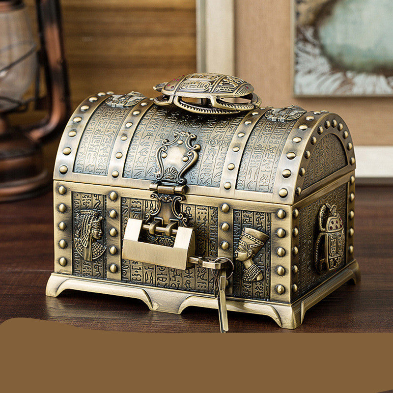 European Style Retro Metal Craft With Lock Jewelry Box