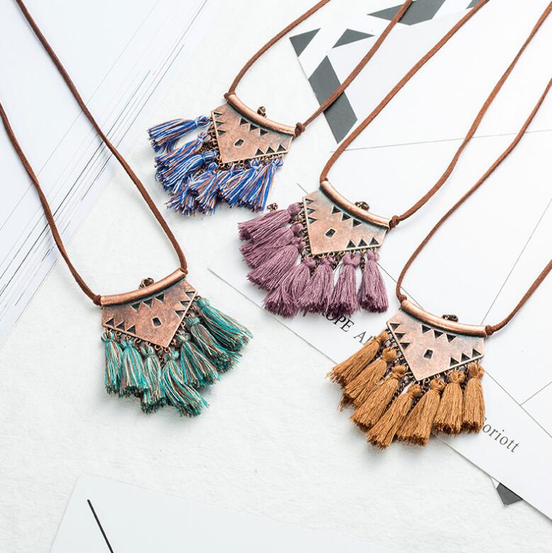 Fringed Hollow Sweater Chain