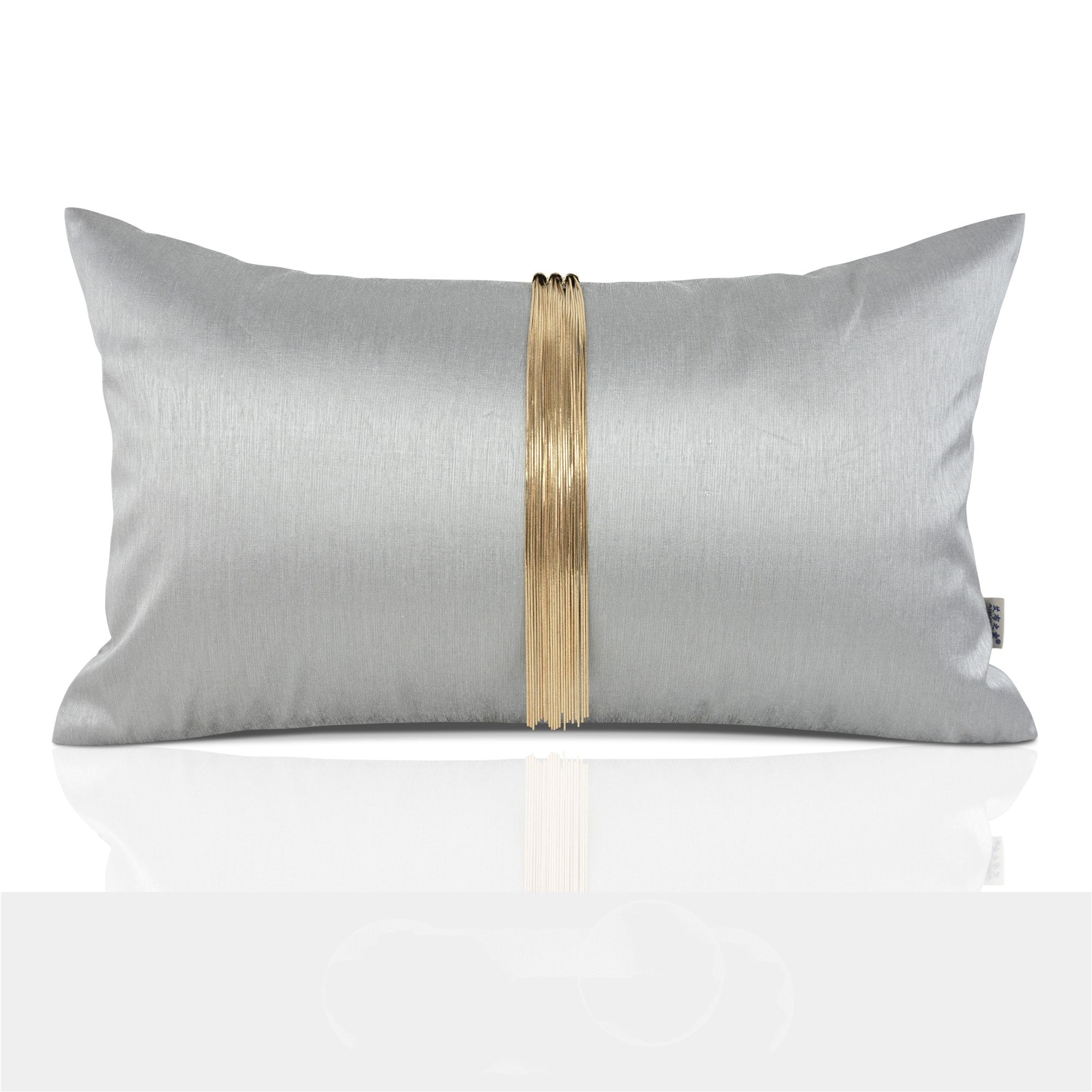 Tassel cushion lumbar pillow