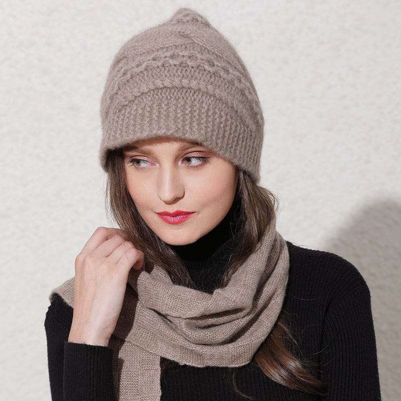 Hand-knitted cashmere warm hat with brim