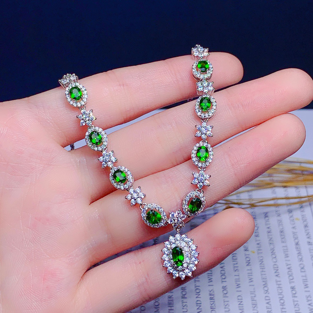 Natural Diopside Necklace Female Pendant S925 Pure