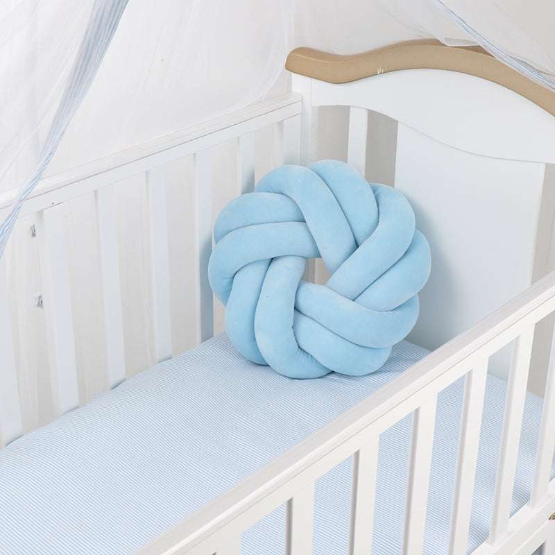 Knotted pillow - Minihomy