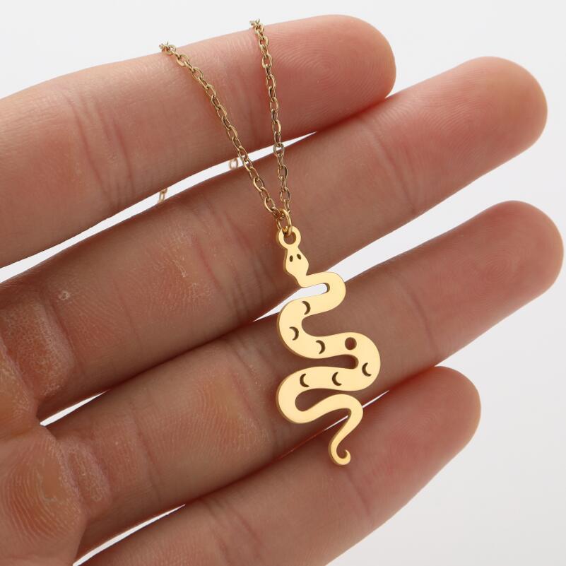 Ins Light Luxury Personality Cute Cartoon Animal Pendant Necklace - Minihomy