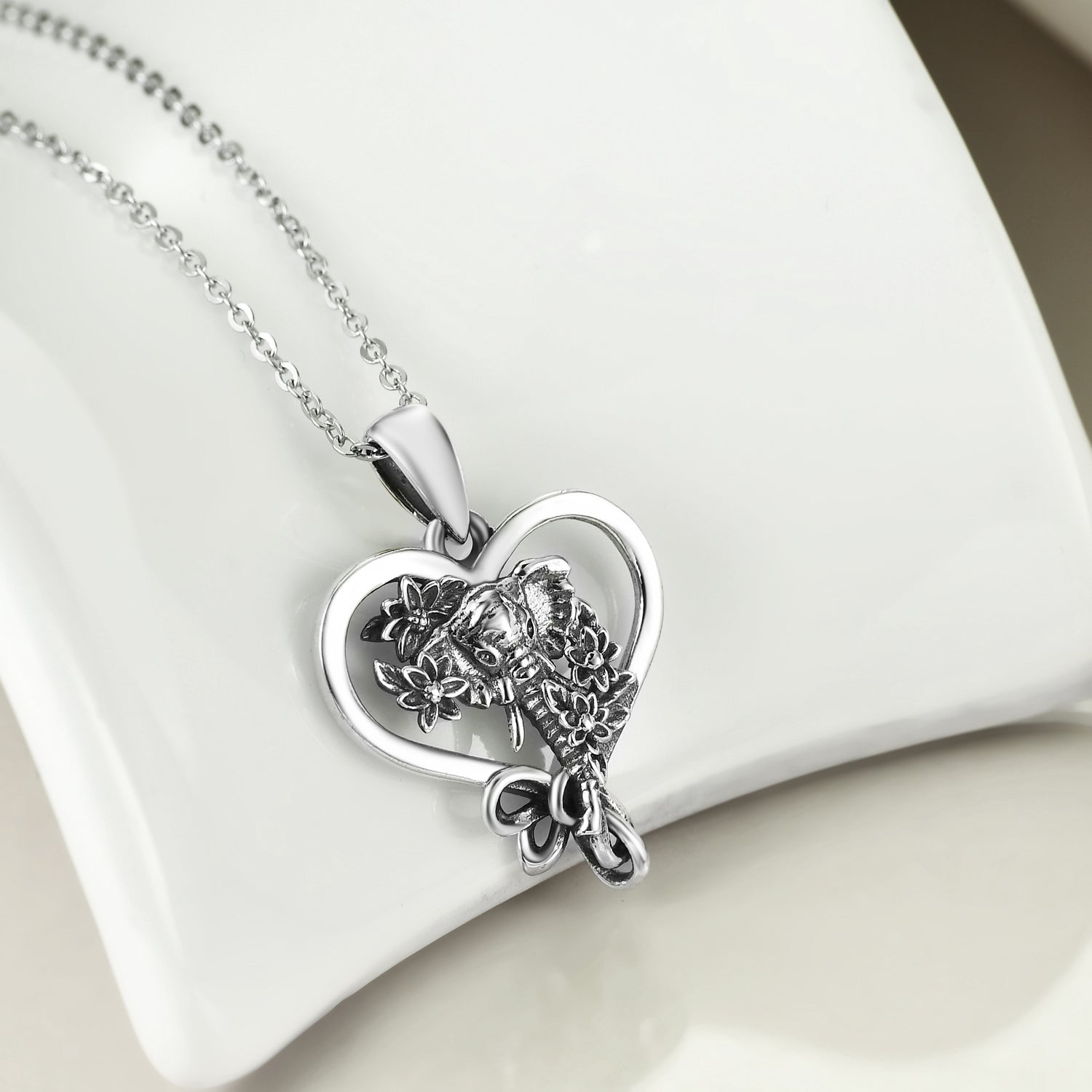 Elephant Necklace Sterling Silver Elephant Heart Pendant Necklace Jewelry Birthday Gifts For Women - Minihomy