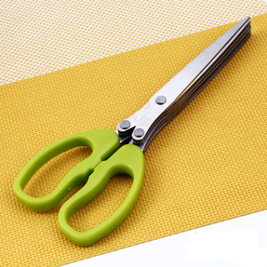 Multi-function shredded paper scissors