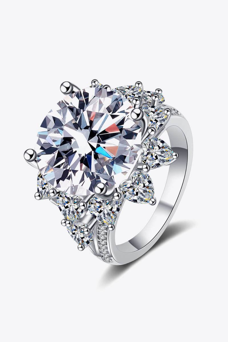 10 Carat Moissanite Flower-Shaped Ring - Minihomy